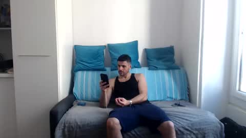 Snapshot of unconquered chatting on 10/12/25, 12:48 Unconquered hot angels online show from 10/12/25, 12:48