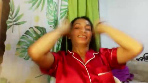 LOVELY JANE online show from 12/01/25, 09:47