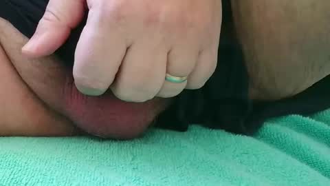 uncut_small_bi online show from 04/25/26, 12:52