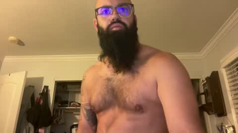 Snapshot of uncutbeard129840 chatting on 09/23/25, 12:19 uncutbeard129840 online show from 09/23/25, 12:19