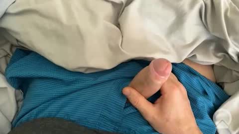 Snapshot of uncutbicuck chatting on 12/05/25, 05:42 uncutbicuck online show from 12/05/25, 05:42