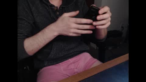 Snapshot of uncutcdn7in chatting on 12/17/25, 03:56 UnCutCdn7in online show from 12/17/25, 03:56