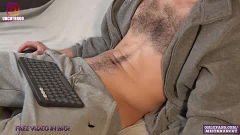 Snapshot of uncutgerman420 chatting on 02/13/25, 11:15 Mister Uncut online show from 02/13/25, 11:15