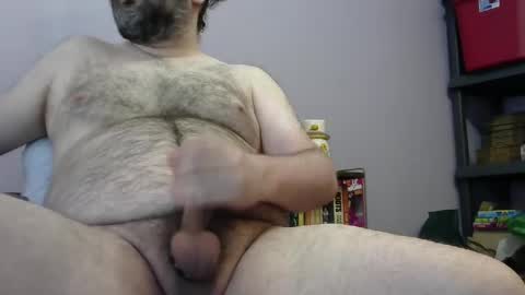 Snapshot of uncuthairybear22 chatting on 09/21/25, 05:25 uncuthairybear22 online show from 09/21/25, 05:25