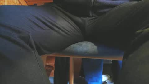 Snapshot of uncutlover1000 chatting on 09/15/25, 07:30 patricia online show from 09/15/25, 07:30