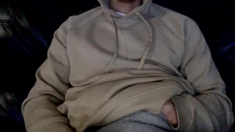 Snapshot of uncutone2345 chatting on 11/01/25, 05:53 uncutone2345 online show from 11/01/25, 05:53