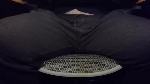 Under the desk online show from 03/16/26, 01:26