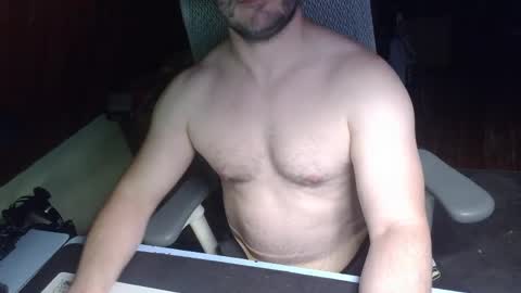 Under the desk online show from 04/16/26, 09:39