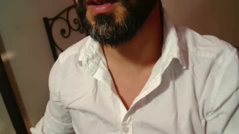 Giov online show from 10/26/25, 07:42