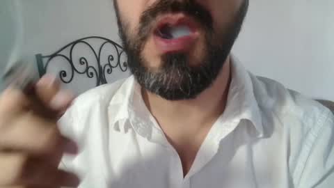 Giov online show from 12/05/25, 10:24