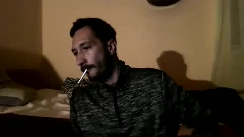 underguy19 online show from 10/12/25, 08:19