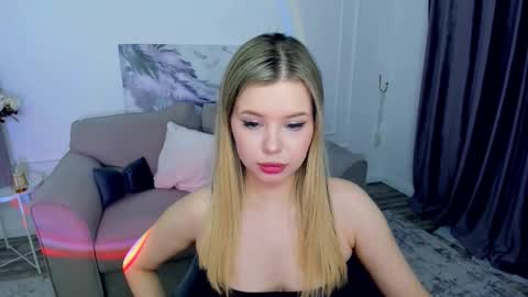 Alice online show from 11/19/25, 12:27