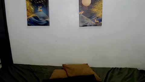 Rhian online show from 11/23/25, 12:27