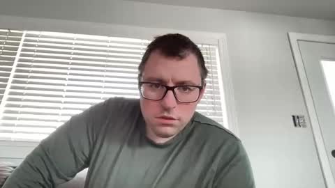 Snapshot of ungerisland chatting on 02/26/25, 08:44 ungerisland online show from 02/26/25, 08:44