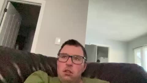 Snapshot of ungerisland chatting on 03/05/25, 10:43 ungerisland online show from 03/05/25, 10:43