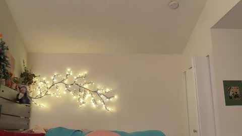 wang online show from 04/11/26, 01:10