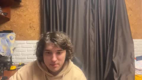 Anri online show from 12/21/25, 10:28