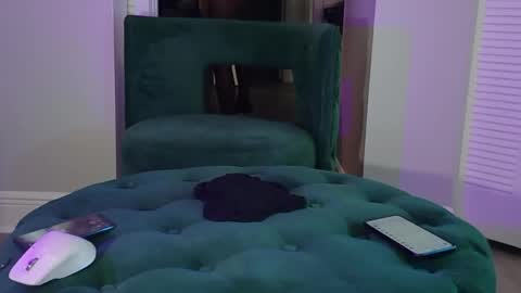 Uni Ball online show from 03/30/26, 05:14