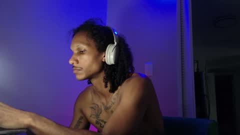 Uni Ball online show from 03/31/26, 02:50