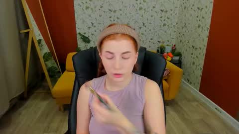 Call me Mira  thumbs up its make me happy online show from 02/11/26, 08:36