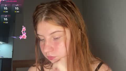 Snapshot of unicuty chatting on 07/06/26, 05:26 Mila here online show from 07/06/26, 05:26