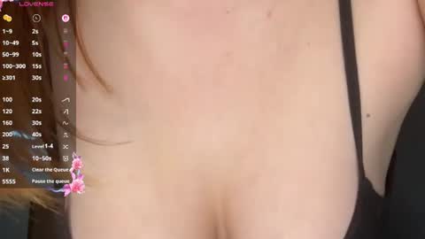Snapshot of unicuty chatting on 07/10/26, 06:21 Mila here online show from 07/10/26, 06:21