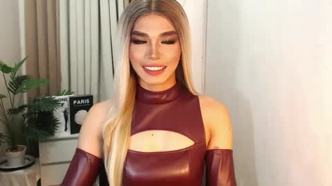 Miss Andrea online show from 10/17/25, 10:07