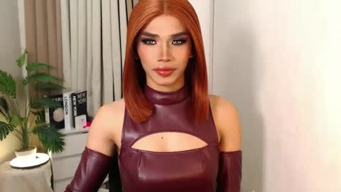 Miss Andrea online show from 11/08/25, 06:07