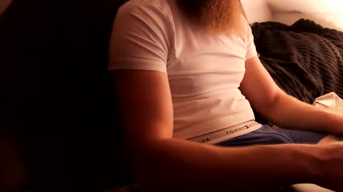 unknownbeard89 online show from 02/21/25, 10:17