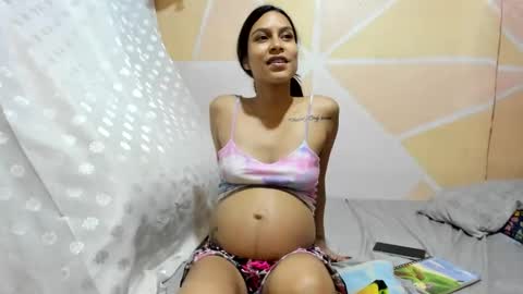 sofia and alex online show from 10/29/25, 11:39