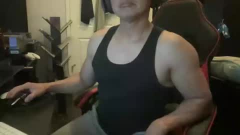 Snapshot of unlobitooenwallstreet chatting on 12/29/24, 01:13 unlobitooenwallstreet online show from 12/29/24, 01:13