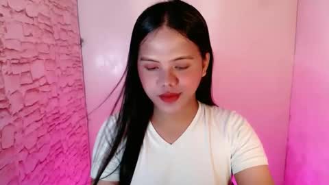 Snapshot of unlovely_arcii chatting on 11/17/25, 03:12 arcii online show from 11/17/25, 03:12