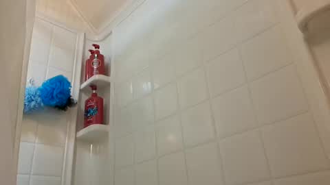 upforanything27 online show from 12/25/24, 11:00