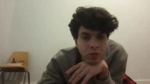 Snapshot of upsetboy chatting on 01/27/25, 04:20 deaf mute boy online show from 01/27/25, 04:20