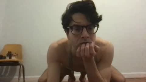 Snapshot of upsetboy chatting on 02/18/25, 09:09 deaf mute boy online show from 02/18/25, 09:09