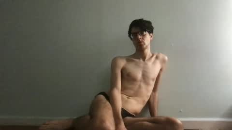 Snapshot of upsetboy chatting on 09/21/25, 07:26 deaf mute boy online show from 09/21/25, 07:26