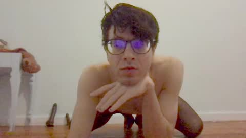 Snapshot of upsetboy chatting on 10/13/25, 06:41 deaf mute boy online show from 10/13/25, 06:41