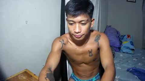 Snapshot of ur_asianpinoy chatting on 11/08/25, 07:08 ur_asianpinoy online show from 11/08/25, 07:08