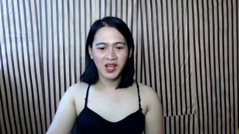 Snapshot of ur_asianpretty chatting on 07/15/26, 01:44 Aya online show from 07/15/26, 01:44