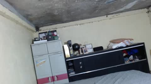 Snapshot of ur_asianversarap chatting on 02/25/26, 12:15 asian versarap online show from 02/25/26, 12:15