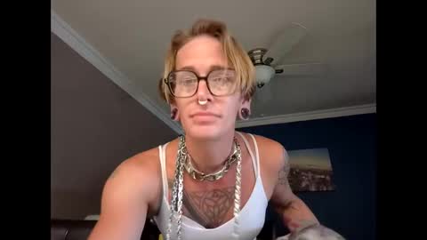 Ur Daylee dose online show from 05/21/26, 11:01