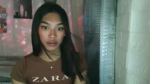 Snapshot of ur_dazzlingmorenaxx chatting on 12/01/25, 03:00 ur_dazzlingmorenaxx online show from 12/01/25, 03:00