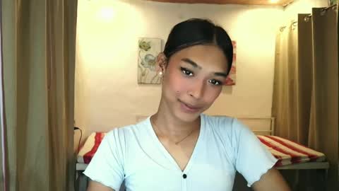 ur_dazzlingmorenaxx online show from 07/09/26, 06:06
