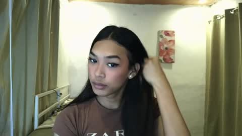 ur_dazzlingmorenaxx online show from 07/23/26, 03:48