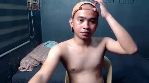 Snapshot of ur_joshuahotnotch chatting on 02/14/25, 09:13 ur_joshuahotnotch online show from 02/14/25, 09:13