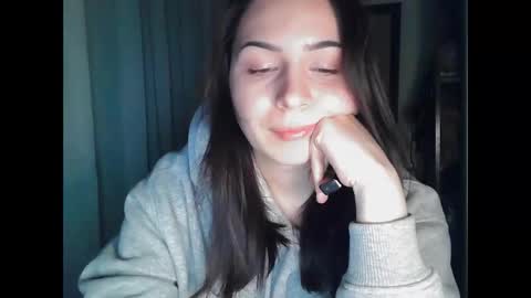 Snapshot of ur_lisa chatting on 12/06/24, 04:38 Your Lisa online show from 12/06/24, 04:38