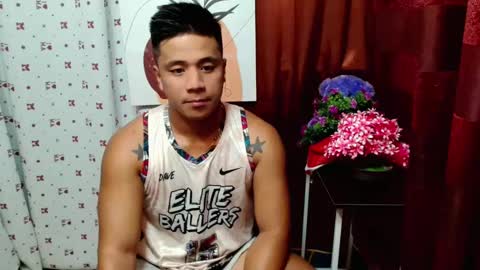 Snapshot of ur_pinoydave chatting on 12/26/24, 06:01 Dave online show from 12/26/24, 06:01