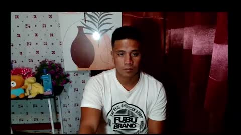 Snapshot of ur_pinoydave chatting on 01/16/25, 02:41 Dave online show from 01/16/25, 02:41