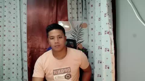 Snapshot of ur_pinoydave chatting on 02/09/25, 08:45 Dave online show from 02/09/25, 08:45