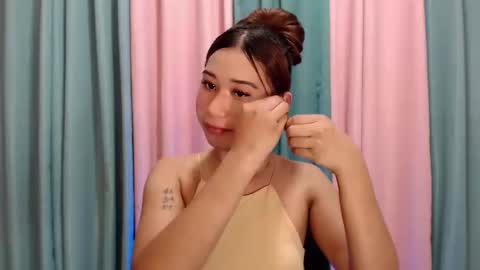 Snapshot of ur_rianlover chatting on 11/27/25, 09:00 ur_rianlover online show from 11/27/25, 09:00